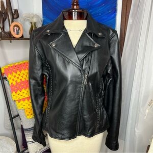 Women's Leather Gallery Black Leather zip up Jacket
